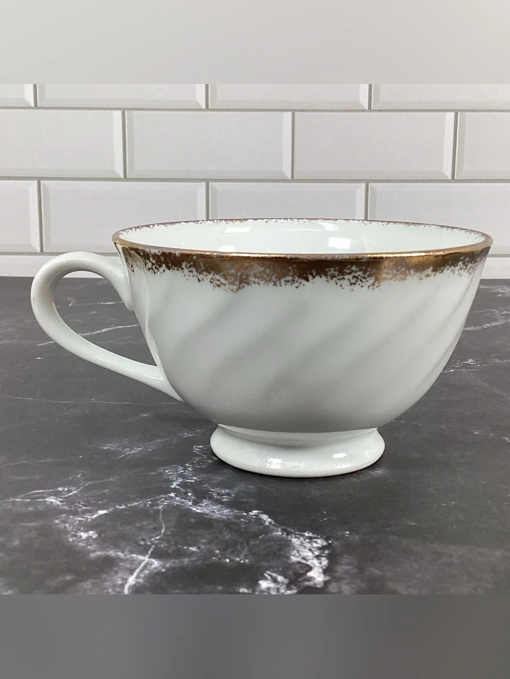 Vintage Collectible Kentucky Souvenir With Gold Trim Tea Cup And Saucer